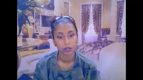 indiansexybutt4u2luv online show from February 25, 6:06 am