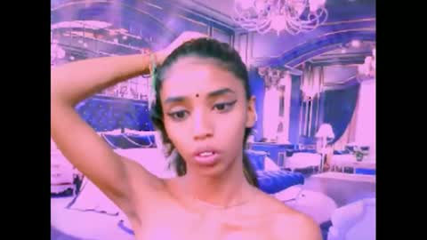 Snapshot of indiansexyslender4u2luv chatting on March 11, 6:08 am indiansexyslender4u2luv online show from March 11, 6:08 am