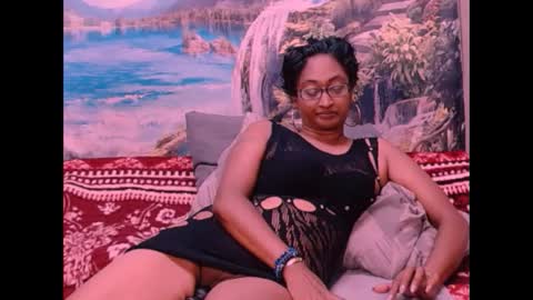 Shreya online show from February 7, 5:29 pm