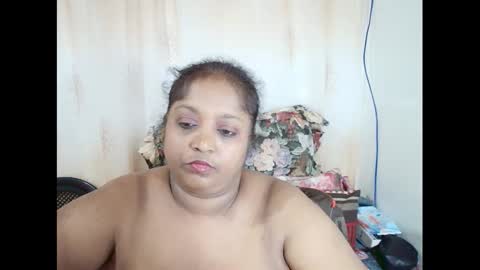 Snapshot of indiantasha chatting on February 18, 8:03 pm indiantasha online show from February 18, 8:03 pm