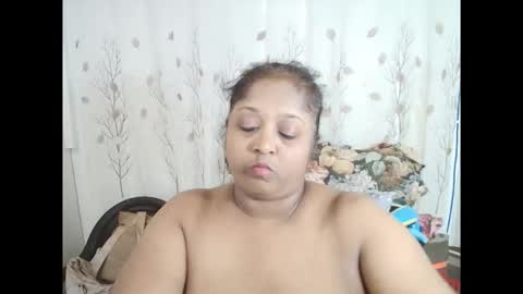 Snapshot of indiantasha chatting on October 17, 7:18 pm indiantasha online show from October 17, 7:18 pm