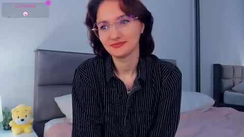 Kira online show from October 16, 4:12 am