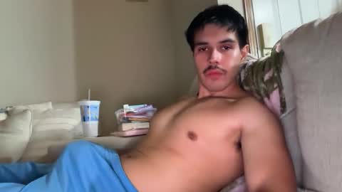 Snapshot of infamouslucas chatting on September 28, 6:55 am Lucas online show from September 28, 6:55 am
