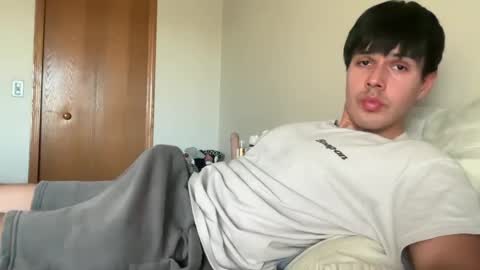 Snapshot of infamouslucas chatting on January 27, 10:06 pm Lucas online show from January 27, 10:06 pm