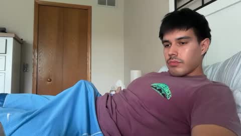 Snapshot of infamouslucas chatting on September 20, 7:39 pm Lucas online show from September 20, 7:39 pm