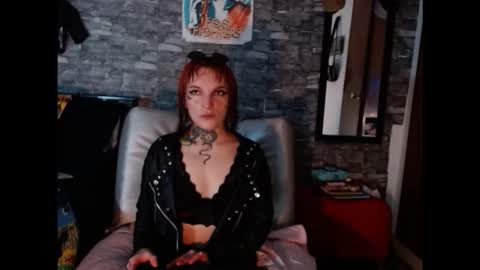 MOLLY online show from December 16, 5:36 am