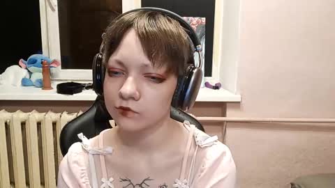 Snapshot of infinitina chatting on October 14, 4:21 pm Keily online show from October 14, 4:21 pm
