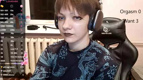 Snapshot of infinitina chatting on October 17, 5:39 pm Keily online show from October 17, 5:39 pm