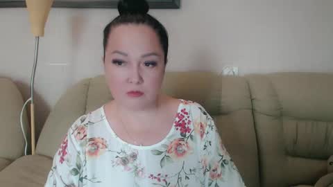 Snapshot of infinity_loveliness chatting on October 6, 7:26 am Infinity online show from October 6, 7:26 am