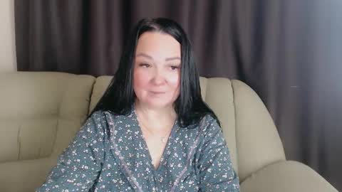 Snapshot of infinity_loveliness chatting on October 12, 8:18 am Infinity online show from October 12, 8:18 am