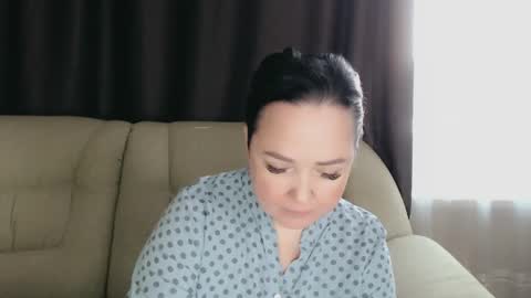 Snapshot of infinity_loveliness chatting on February 7, 11:12 am Infinity online show from February 7, 11:12 am