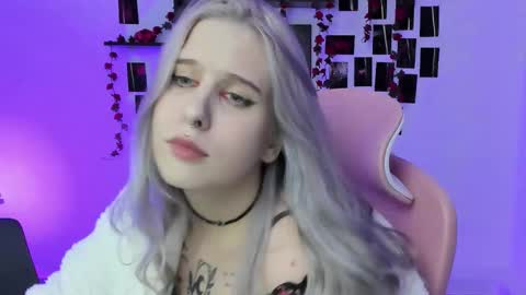 Snapshot of ingannamorte18 chatting on September 26, 5:43 pm Roki online show from September 26, 5:43 pm