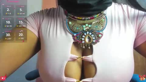 Iniya online show from December 18, 3:07 pm