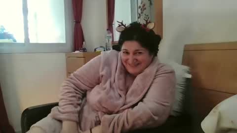 inna46_ online show from December 19, 1:51 pm