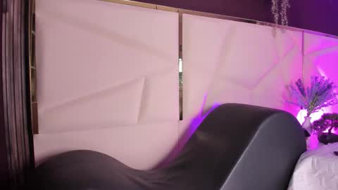 Indra online show from February 24, 4:15 am