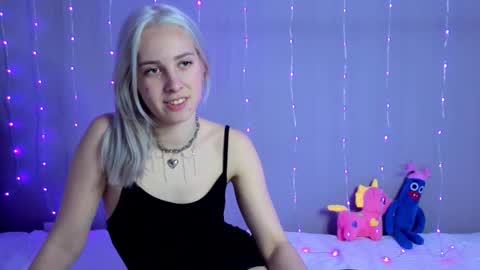 Kate online show from January 7, 5:07 pm