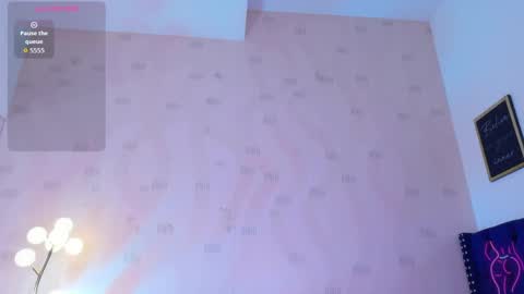 innocenthazel online show from April 9, 6:19 am