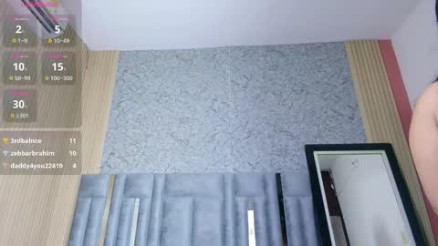 innocenthazel online show from January 10, 2:50 am