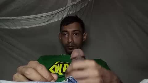 interne8famous online show from November 13, 8:50 am