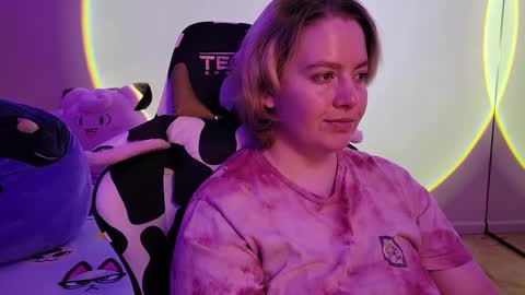 Faye online show from February 11, 8:26 am