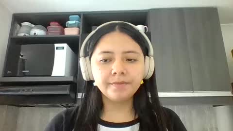 Iris 3 online show from November 10, 3:04 pm