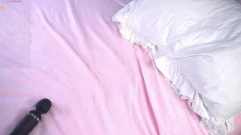 Ellie online show from February 28, 2:04 am