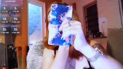 Snapshot of inthewildxxx chatting on September 16, 1:35 pm Cassie online show from September 16, 1:35 pm