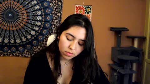 Africa online show from February 19, 8:20 pm