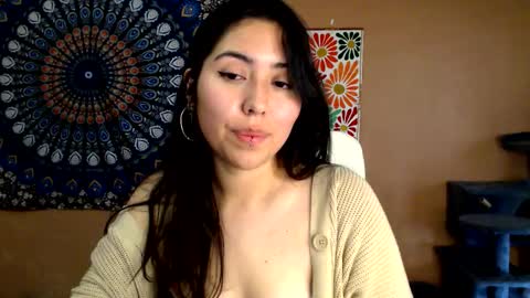 Africa online show from November 9, 8:40 am