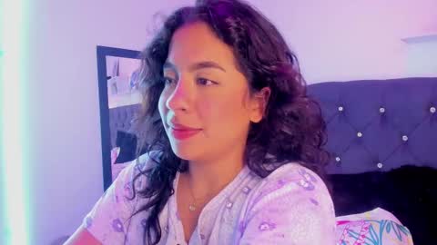 Iriis  Brown online show from December 12, 5:15 pm