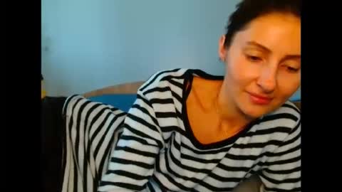 Snapshot of irina9793 chatting on October 9, 9:26 am irina online show from October 9, 9:26 am