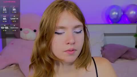 Iris  online show from September 9, 1:33 pm