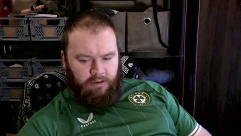 twitter theirishman205 online show from January 24, 8:44 am