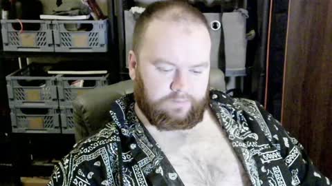 twitter theirishman205 online show from December 23, 8:22 am