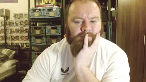 twitter theirishman205 online show from September 11, 7:59 pm