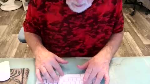 Irishdudelove online show from December 4, 11:59 pm