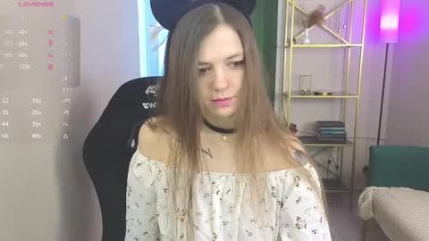 Snapshot of iriss_miller chatting on February 11, 10:58 am Im your queen Iriss online show from February 11, 10:58 am