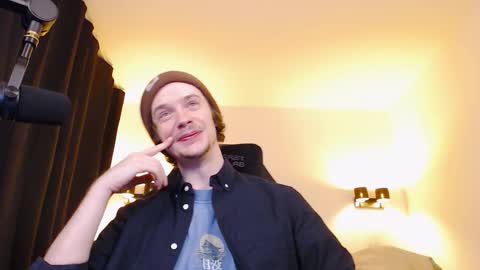 Sam online show from March 22, 9:19 pm