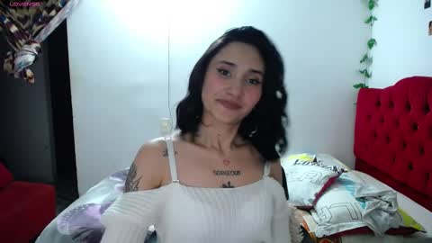 Snapshot of isa_bella___ chatting on March 8, 1:06 am Isa online show from March 8, 1:06 am