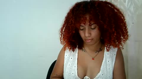 isa_bellaxx23 online show from September 12, 6:59 am