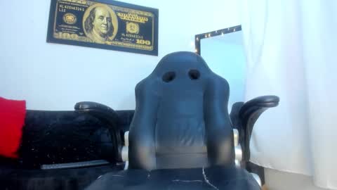 isa_lovestory online show from March 2, 9:54 pm