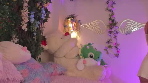 Snapshot of isa_nixon chatting on October 2, 3:22 pm Isabella online show from October 2, 3:22 pm