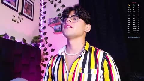 Isaac Saenz. online show from March 3, 11:46 pm