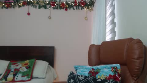 Isabeel Sofia online show from November 12, 2:08 pm