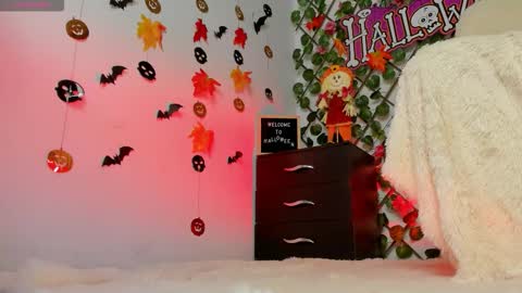 Isa online show from October 30, 11:05 pm