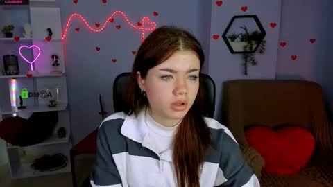 isabel online show from March 18, 9:37 am