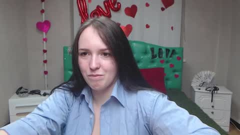 Snapshot of isabelblackberry chatting on October 17, 5:55 am IsabelBlackberry online show from October 17, 5:55 am