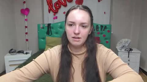 Snapshot of isabelblackberry chatting on October 16, 5:51 am IsabelBlackberry online show from October 16, 5:51 am
