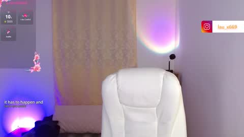 Snapshot of isabella_669 chatting on October 18, 6:28 am isabella online show from October 18, 6:28 am