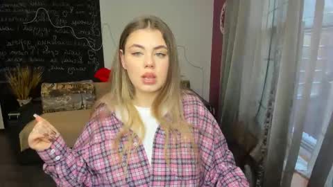 isabellabler online show from January 12, 12:45 pm